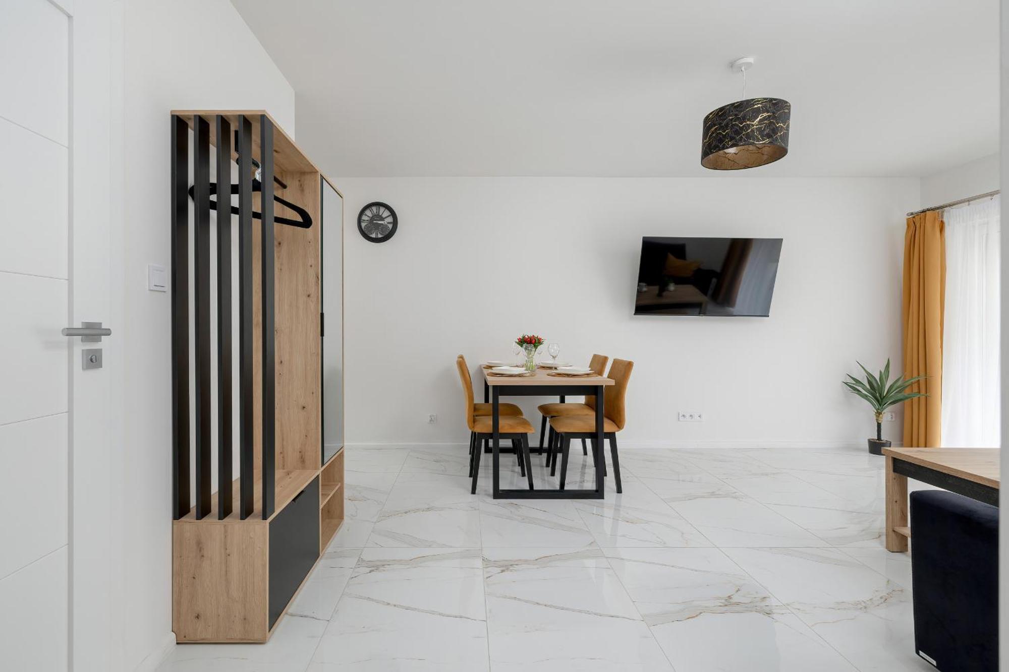Miedzywodzie Beautiful Apartment With Garden & Parking By Noclegi Renters Exterior foto